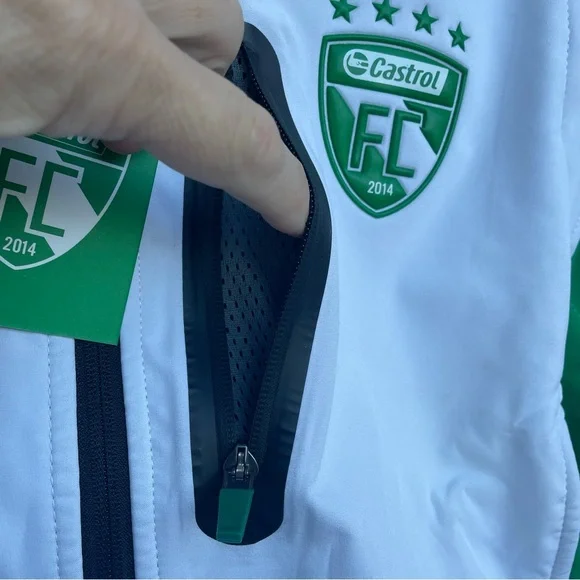 Amazing Castrol FC 2014 Performance Jacket L
